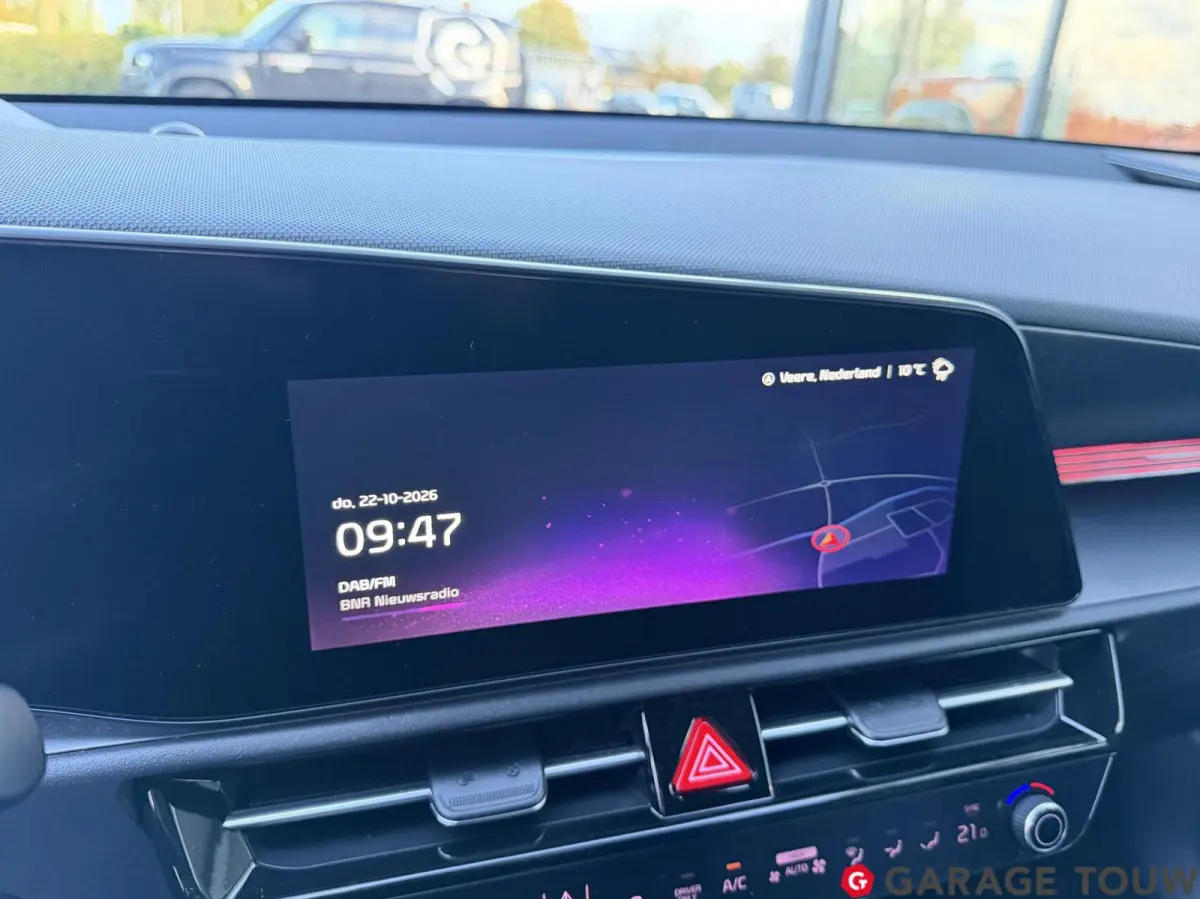 1.6 GDi Hybrid DynamicLine ACC, Camera, Keyless