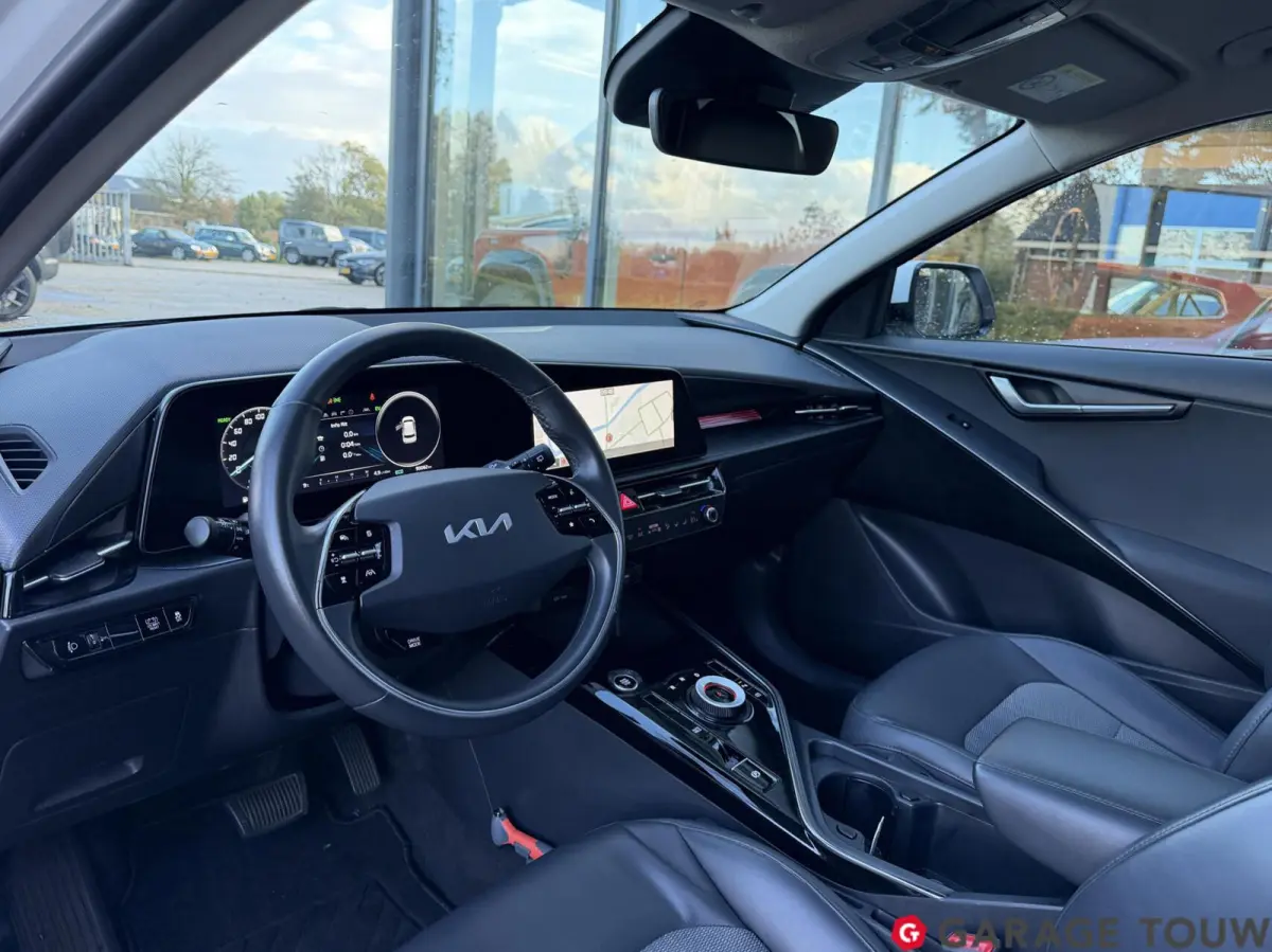 1.6 GDi Hybrid DynamicLine ACC, Camera, Keyless