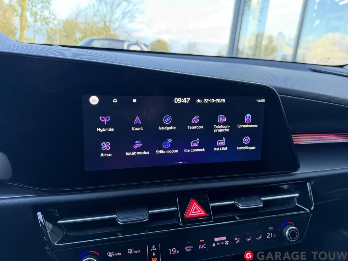 1.6 GDi Hybrid DynamicLine ACC, Camera, Keyless