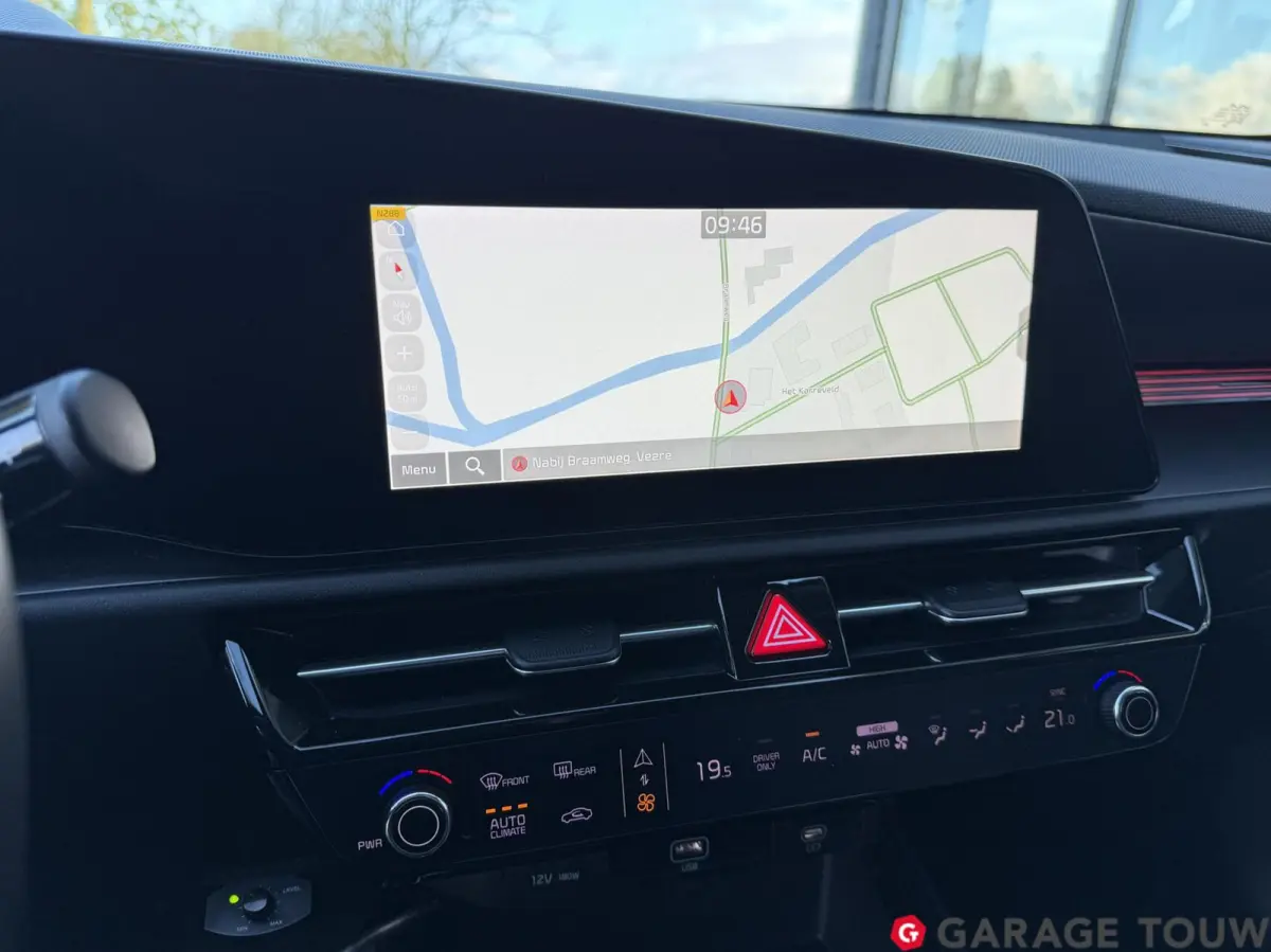 1.6 GDi Hybrid DynamicLine ACC, Camera, Keyless