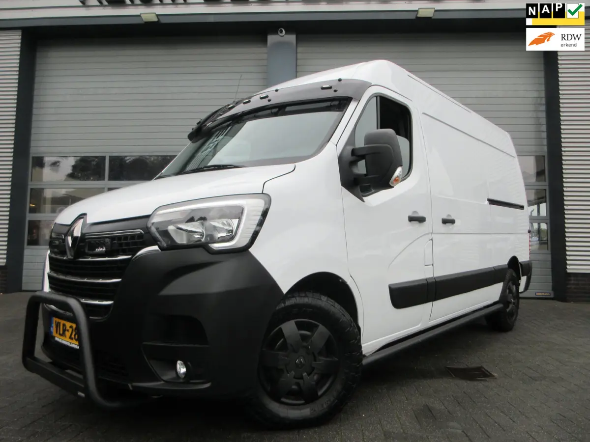 T35 2.3 dCi 180pk, L2, Navi, Camera, LED, 2x Schuifdeur, Trekhaak, 3-Zits.