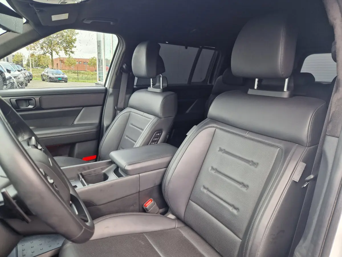 1.6 T-GDI PHEV Black Line 4WD 7p