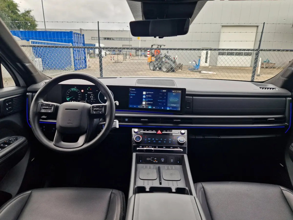 1.6 T-GDI PHEV Black Line 4WD 7p