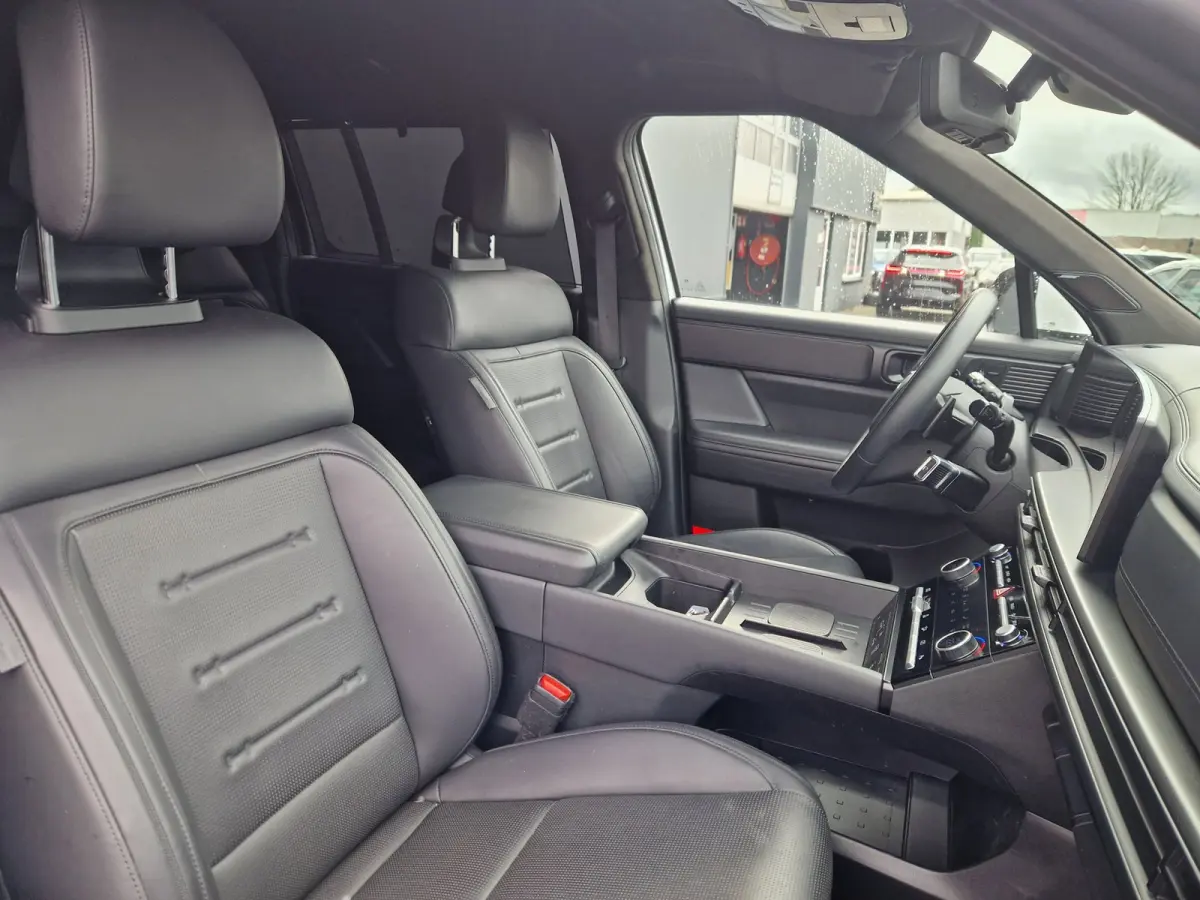 1.6 T-GDI PHEV Black Line 4WD 7p
