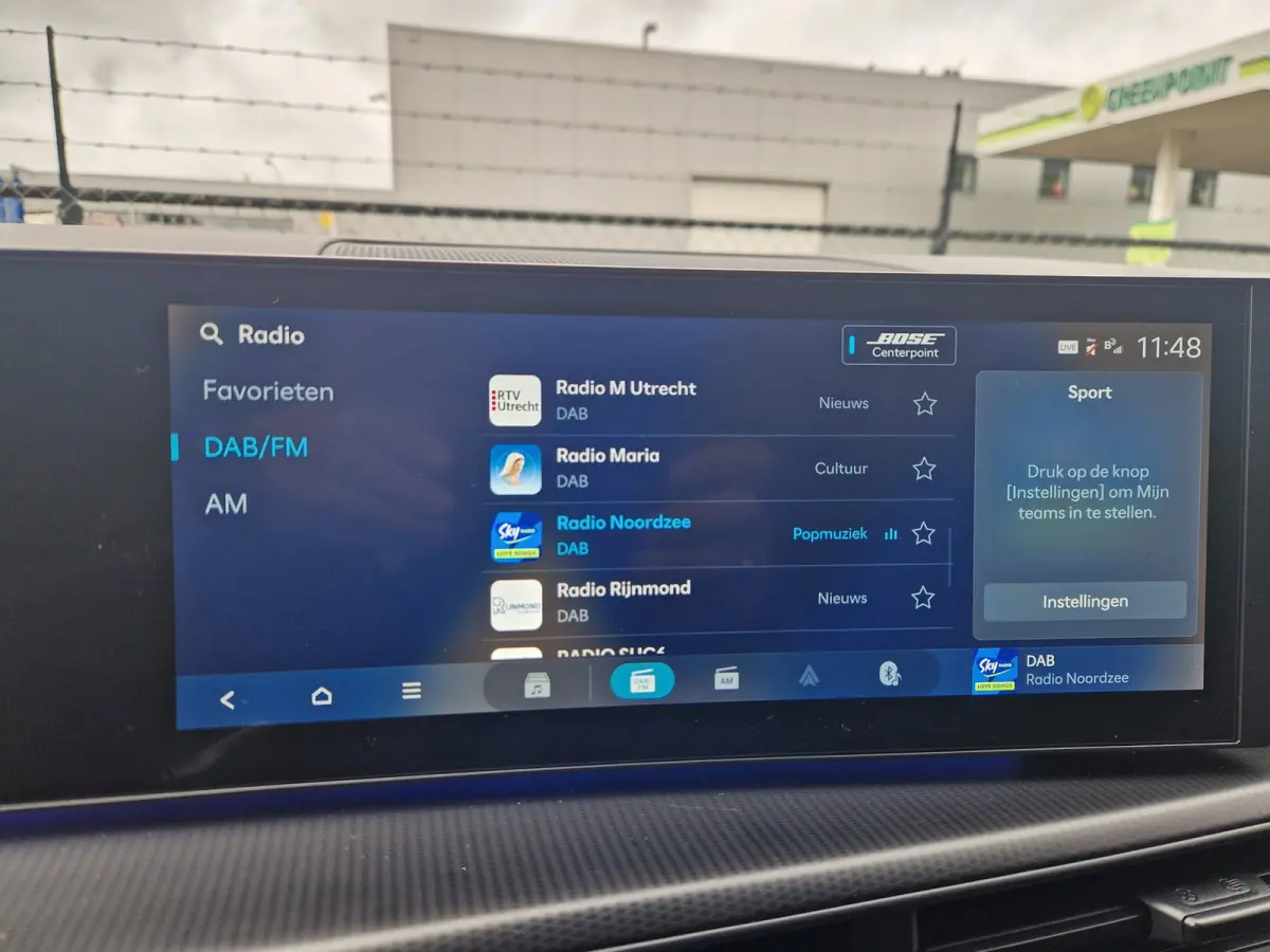 1.6 T-GDI PHEV Black Line 4WD 7p