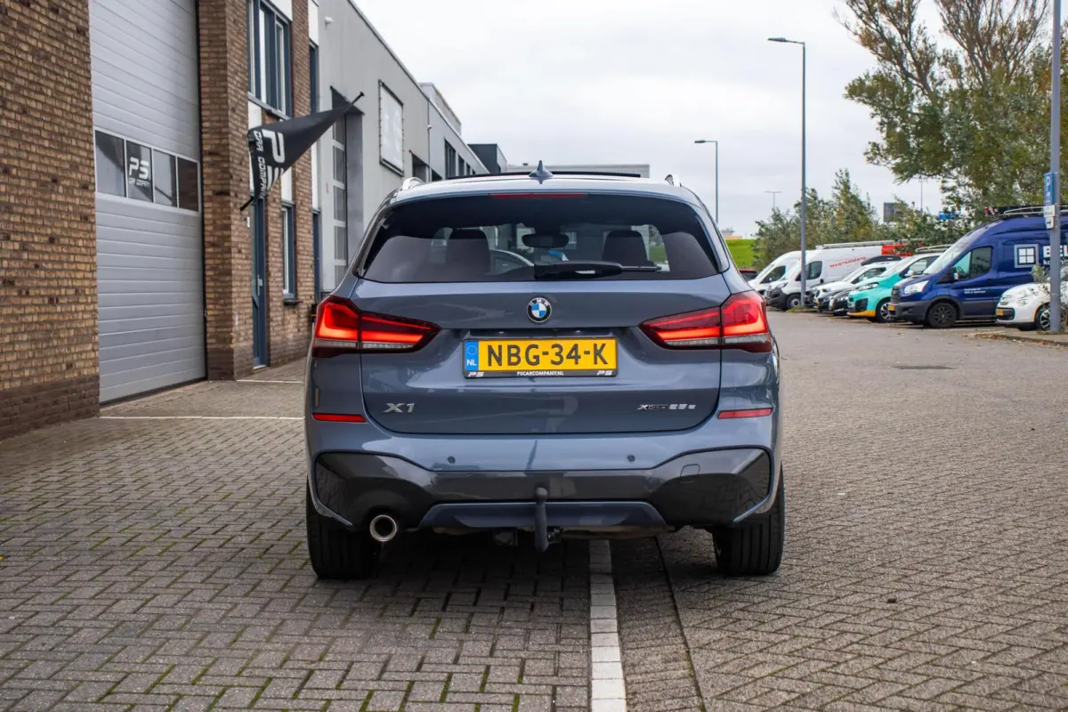 xDrive25e M-Sport, Pano, Leder, Memory, H&K, ACC