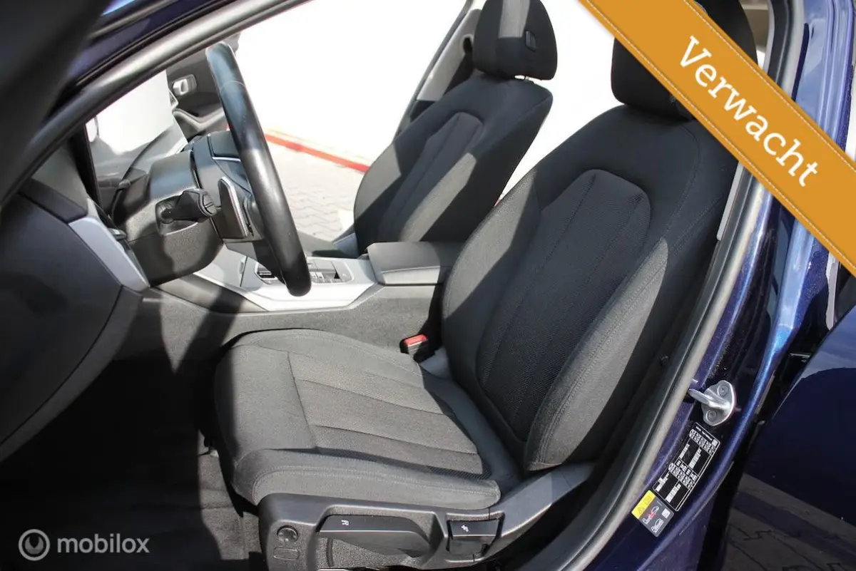 330e WIDESCREEN SOH91% TREKHAAK CARPLAY CAMERA