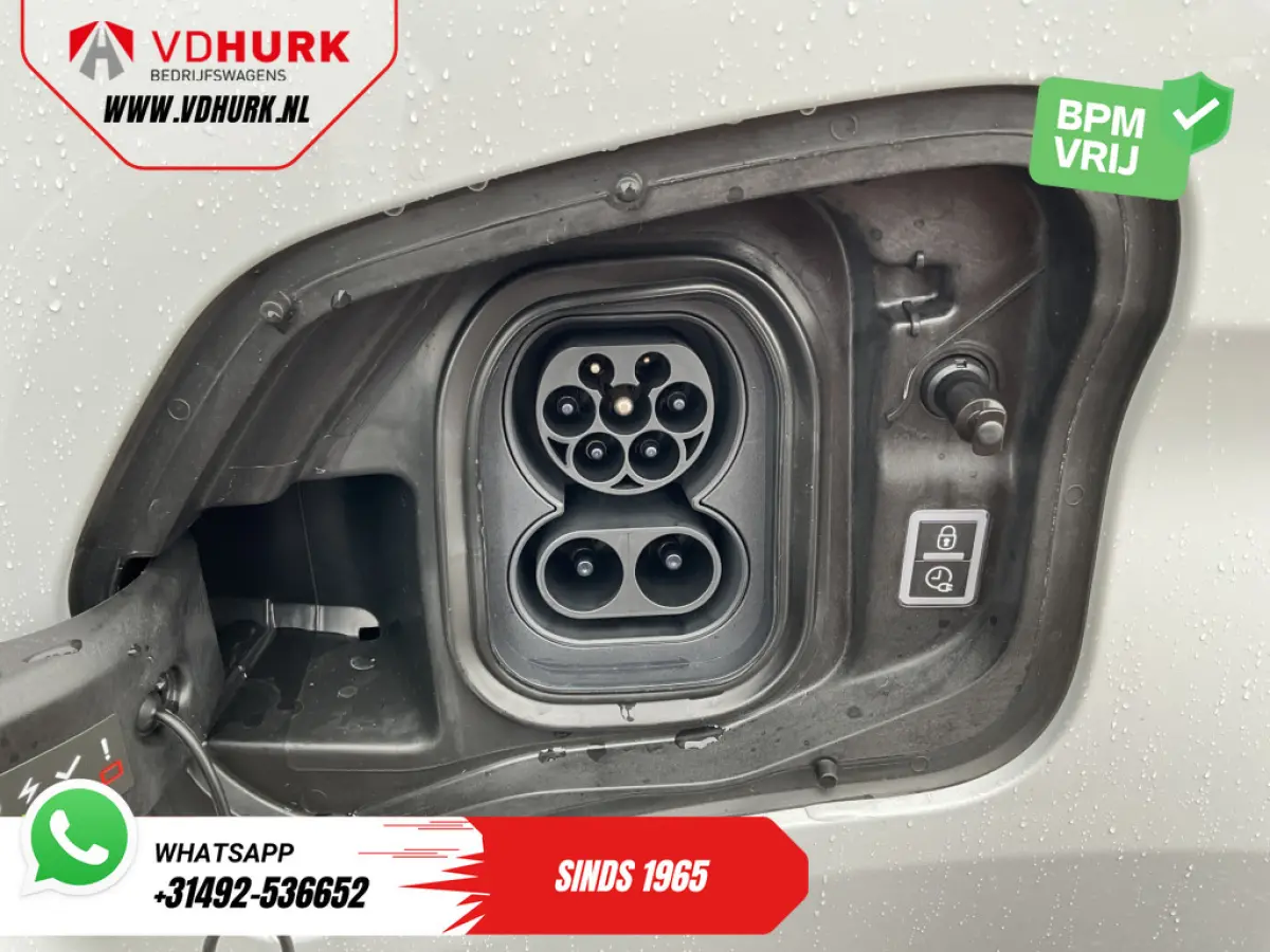 e-ProAce L3 75 kWh 350 km WLTP Carplay/ Snellader/ Standkachel/ Cruise/ Airco/ Camera/ PDC