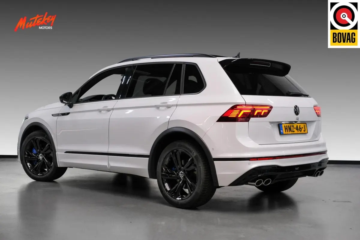 2.0 TSI R 75 Edition 4Motion 320PK | Pano