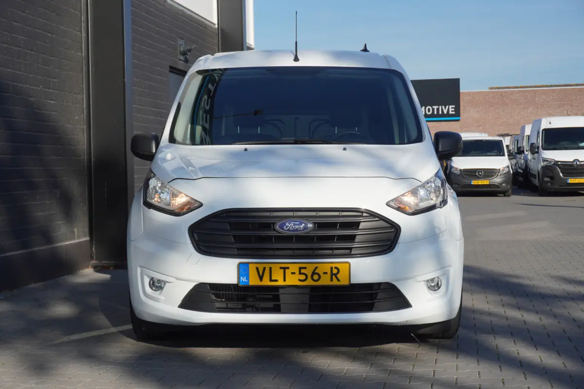 1.5 EcoBlue 100PK Automaat EURO 6 - Airco - Navi - Camera - € 13.950,- Excl.
