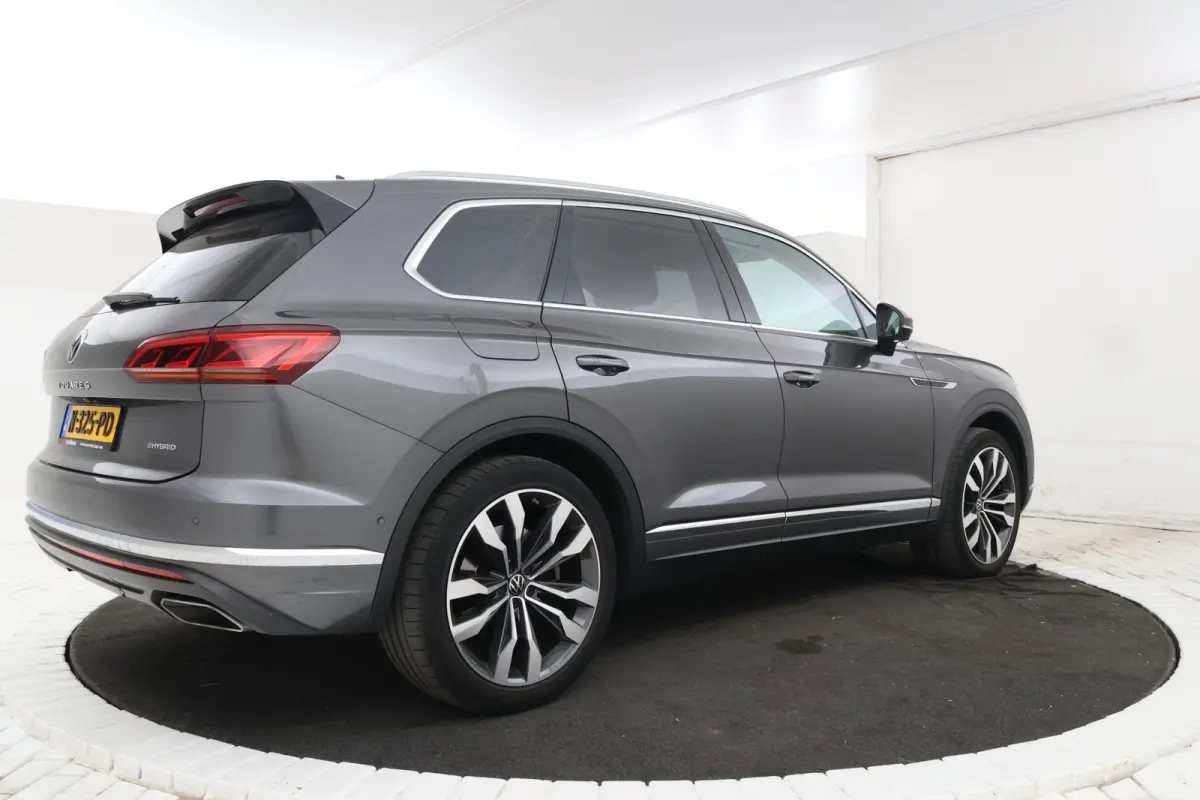 3.0 TSi eHybrid 4MOTION Trekhaak, Memory Seat, Luchtvering, Elektrisch glazen panorama-dak
