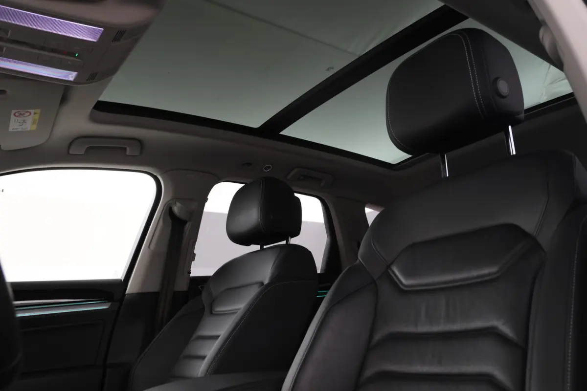 3.0 TSi eHybrid 4MOTION Trekhaak, Memory Seat, Luchtvering, Elektrisch glazen panorama-dak
