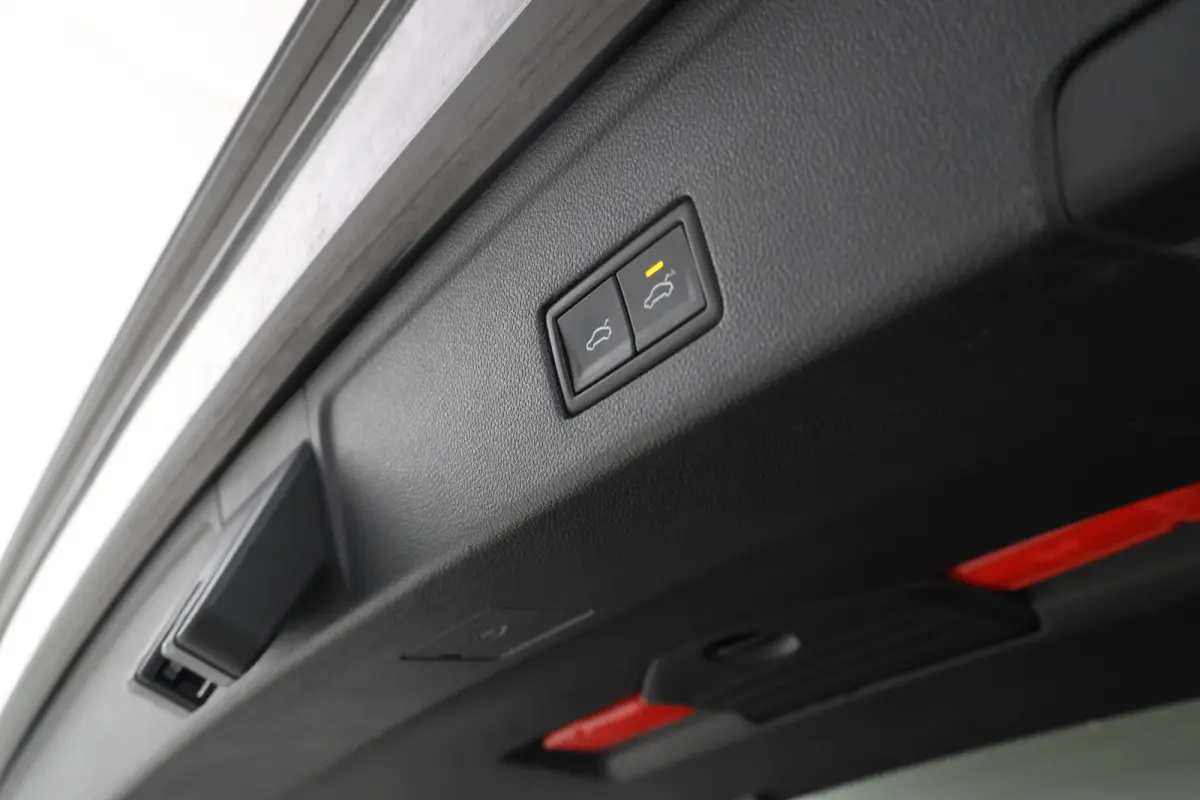 3.0 TSi eHybrid 4MOTION Trekhaak, Memory Seat, Luchtvering, Elektrisch glazen panorama-dak