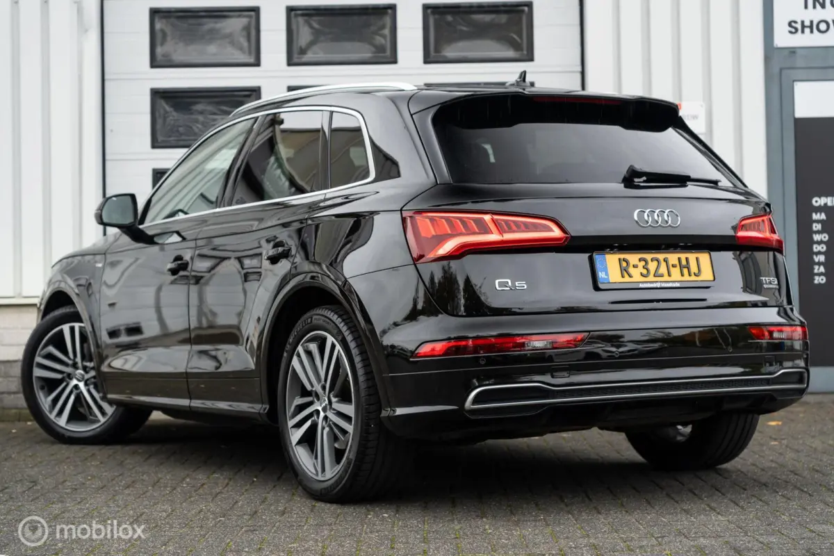 2.0 TFSI 252PK Quattro 3X S-Line PANO HUD B&O CAMERA