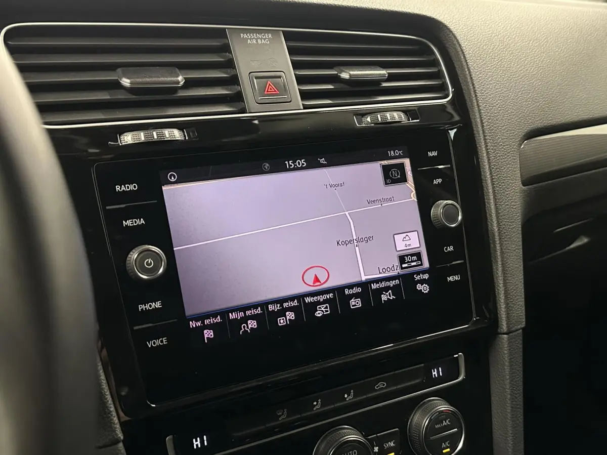1.0 TSI Join CAMERA ECC NAVI ADAPTIVE CRUISE LM.