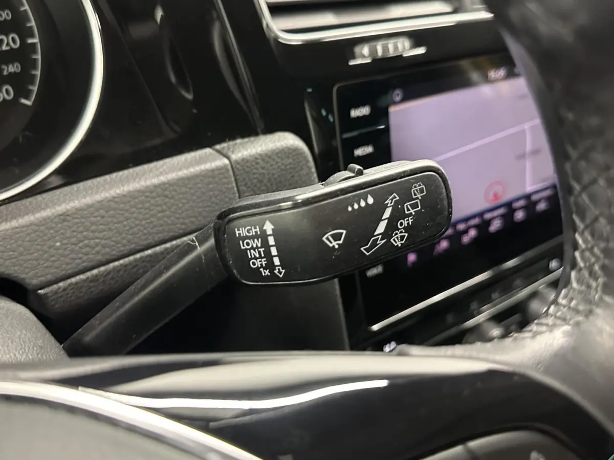 1.0 TSI Join CAMERA ECC NAVI ADAPTIVE CRUISE LM.