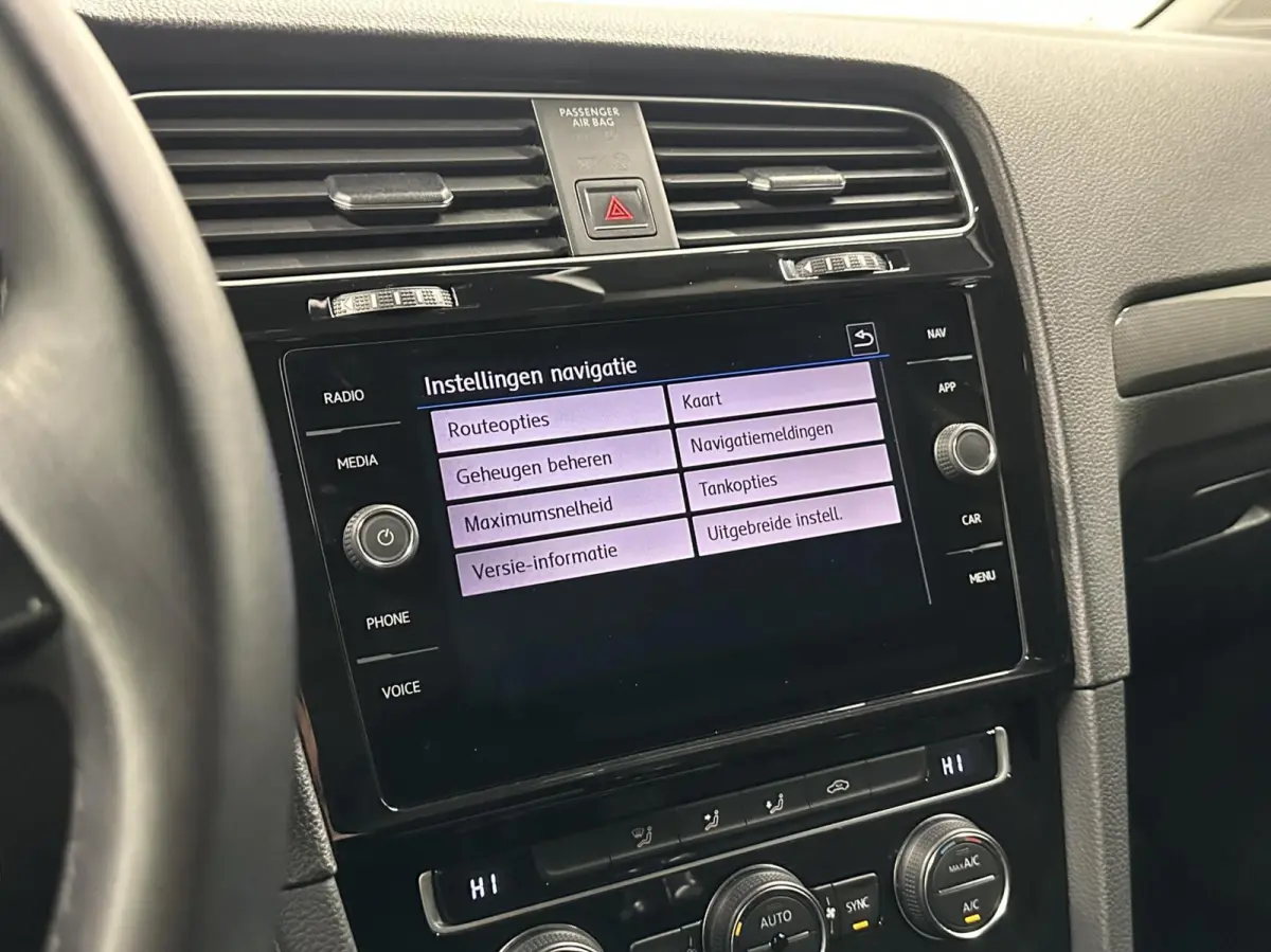 1.0 TSI Join CAMERA ECC NAVI ADAPTIVE CRUISE LM.
