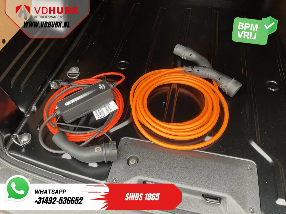 e-ProAce L3 75 kWh 350 km WLTP Carplay/ Snellader/ Standkachel/ Cruise/ Airco/ Camera/ PDC