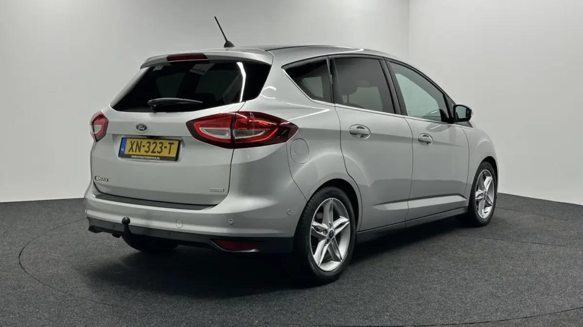 1.0 Sport TREKHAAK NAVI CARPLAY CAMERA LM ECC CRUISE 47000KM.