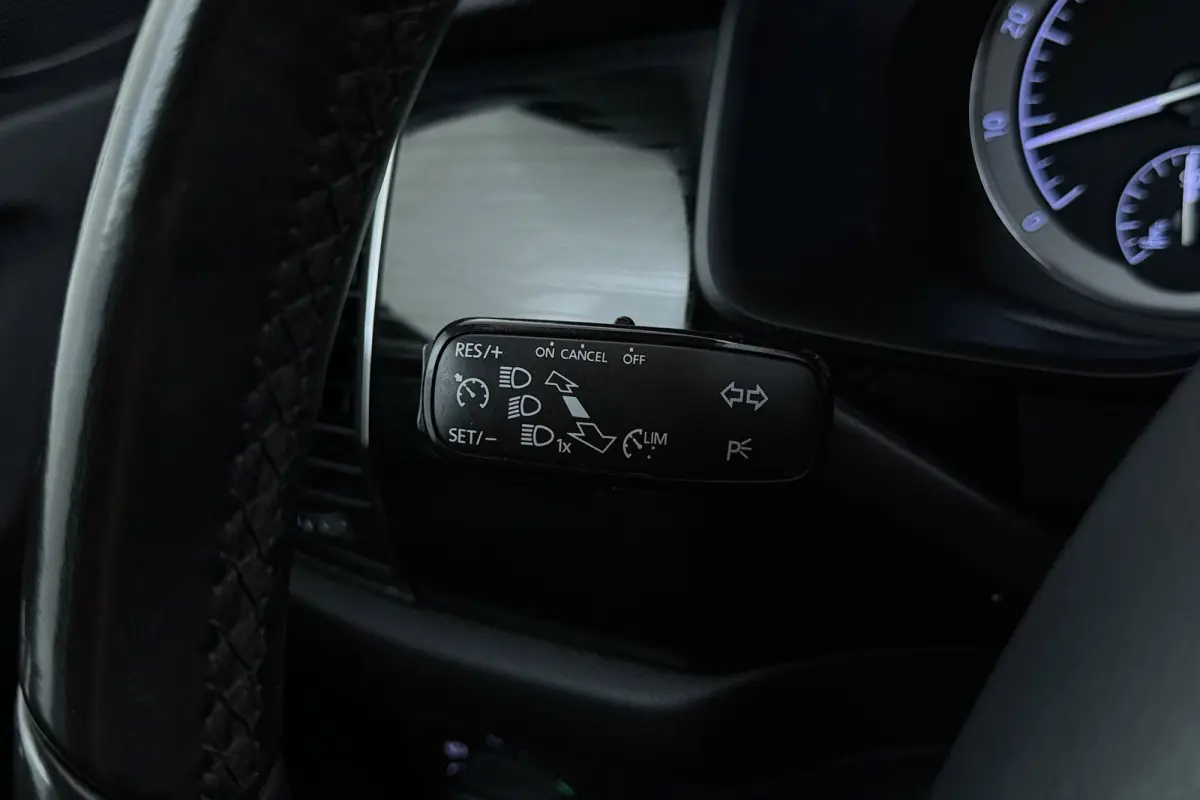 1.4 TSI ACT Style Business 7p. | Uitklap Trekhaak | CarPlay | Stoelverwarming | Camera | Canton Audio |