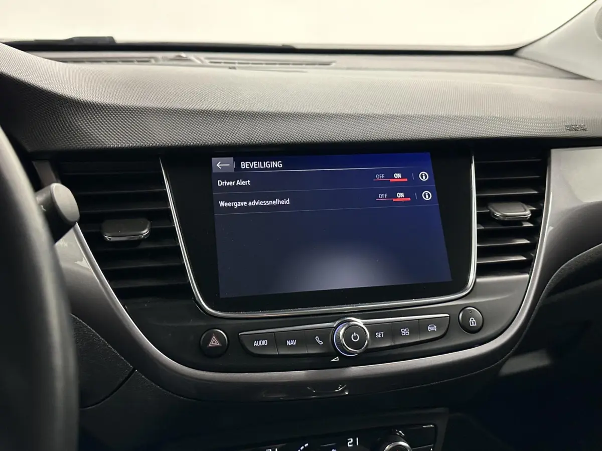 1.2 Turbo Innovation NAVIGATIE CRUISE LM CARPLAY.