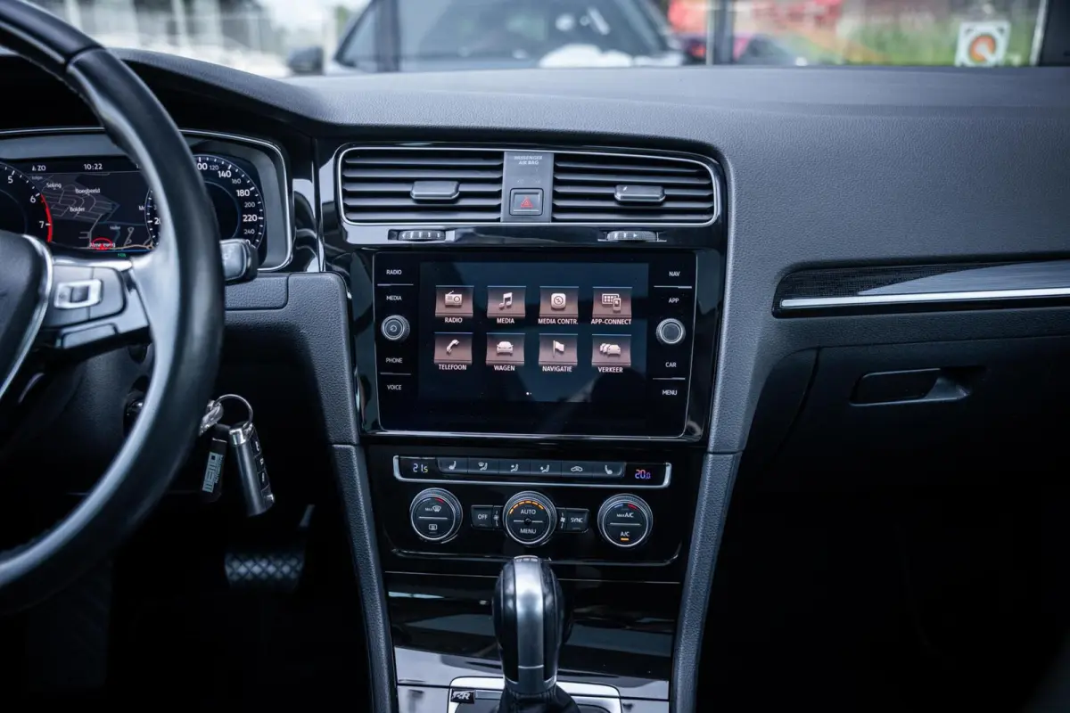 1.4 TSI Highline*PANO*R-LINE*TREKHAAK*