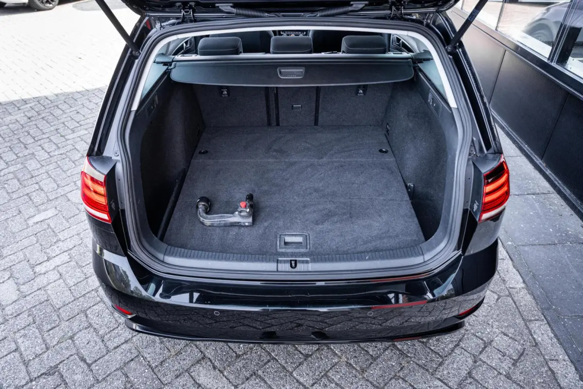 1.4 TSI Highline*PANO*R-LINE*TREKHAAK*