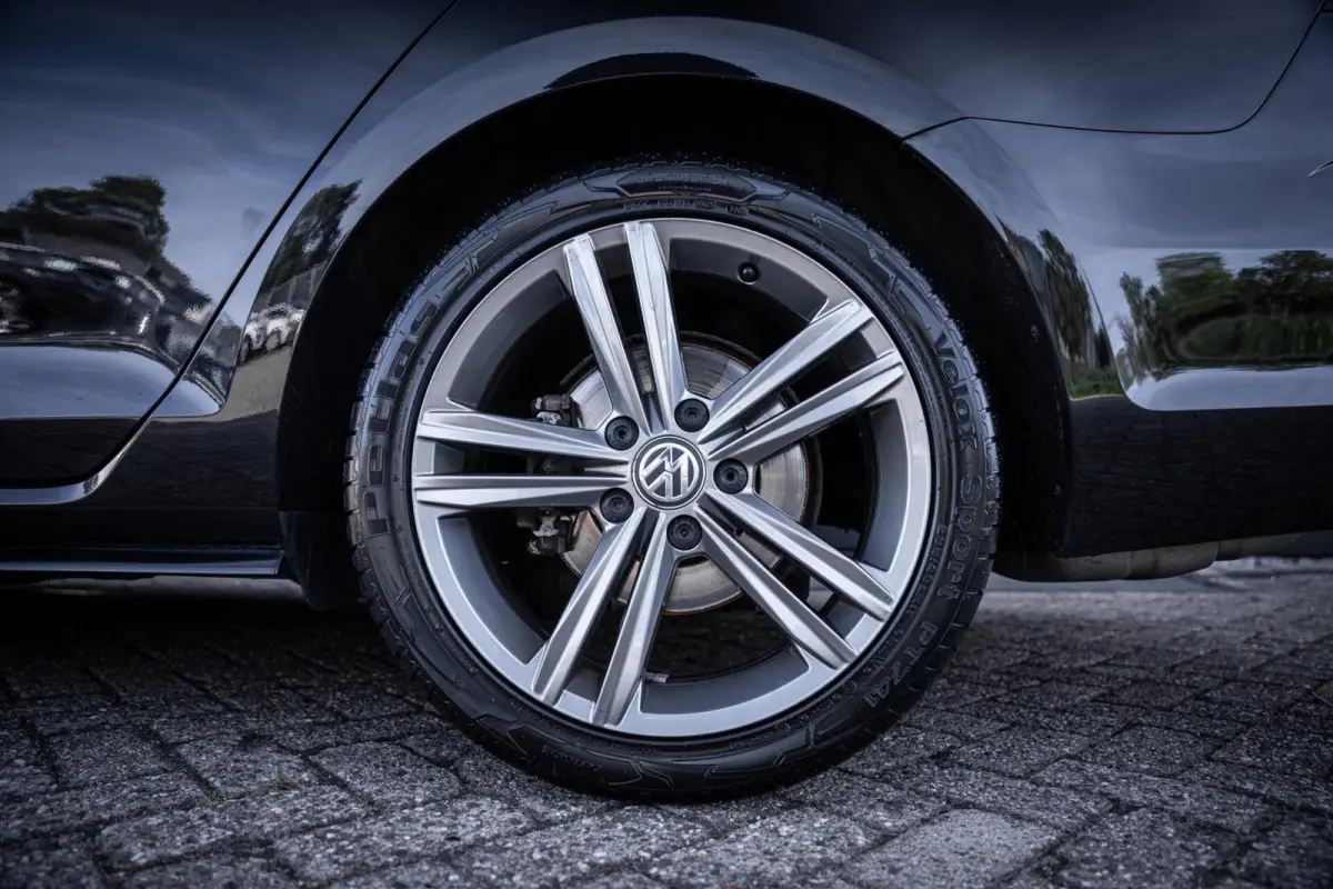 1.4 TSI Highline*PANO*R-LINE*TREKHAAK*