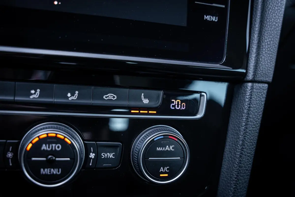 1.4 TSI Highline*PANO*R-LINE*TREKHAAK*