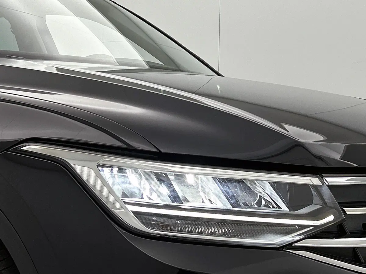 1.4 TSI eHybrid Business CAMERA | NAVI & CARPLAY | AD-CRUISE