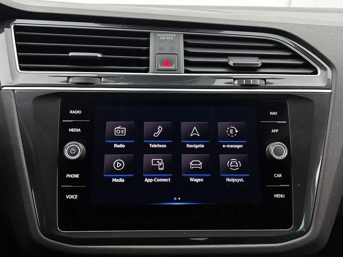1.4 TSI eHybrid Business CAMERA | NAVI & CARPLAY | AD-CRUISE