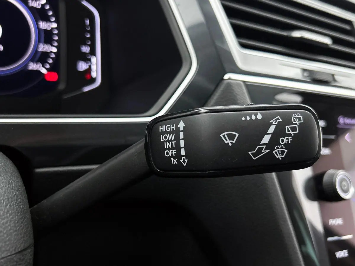 1.4 TSI eHybrid Business CAMERA | NAVI & CARPLAY | AD-CRUISE