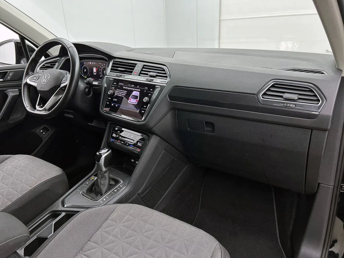 1.4 TSI eHybrid Business CAMERA | NAVI & CARPLAY | AD-CRUISE