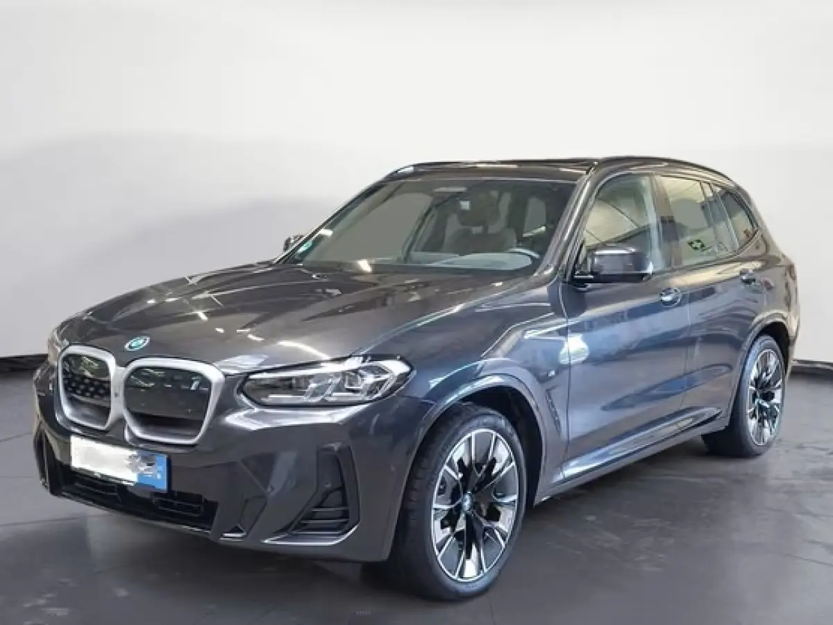 M-SPORT 80 kWh (210kW/286pk) ** LED, BRUIN LEDER, PANO, TREKH, 20-inch LMV ** 1e EIG - UNFALLFREI ** ** INFORMEER OOK NAAR ONZE AANTREKKELIJKE FINANCIAL-LEASE TARIEVEN **