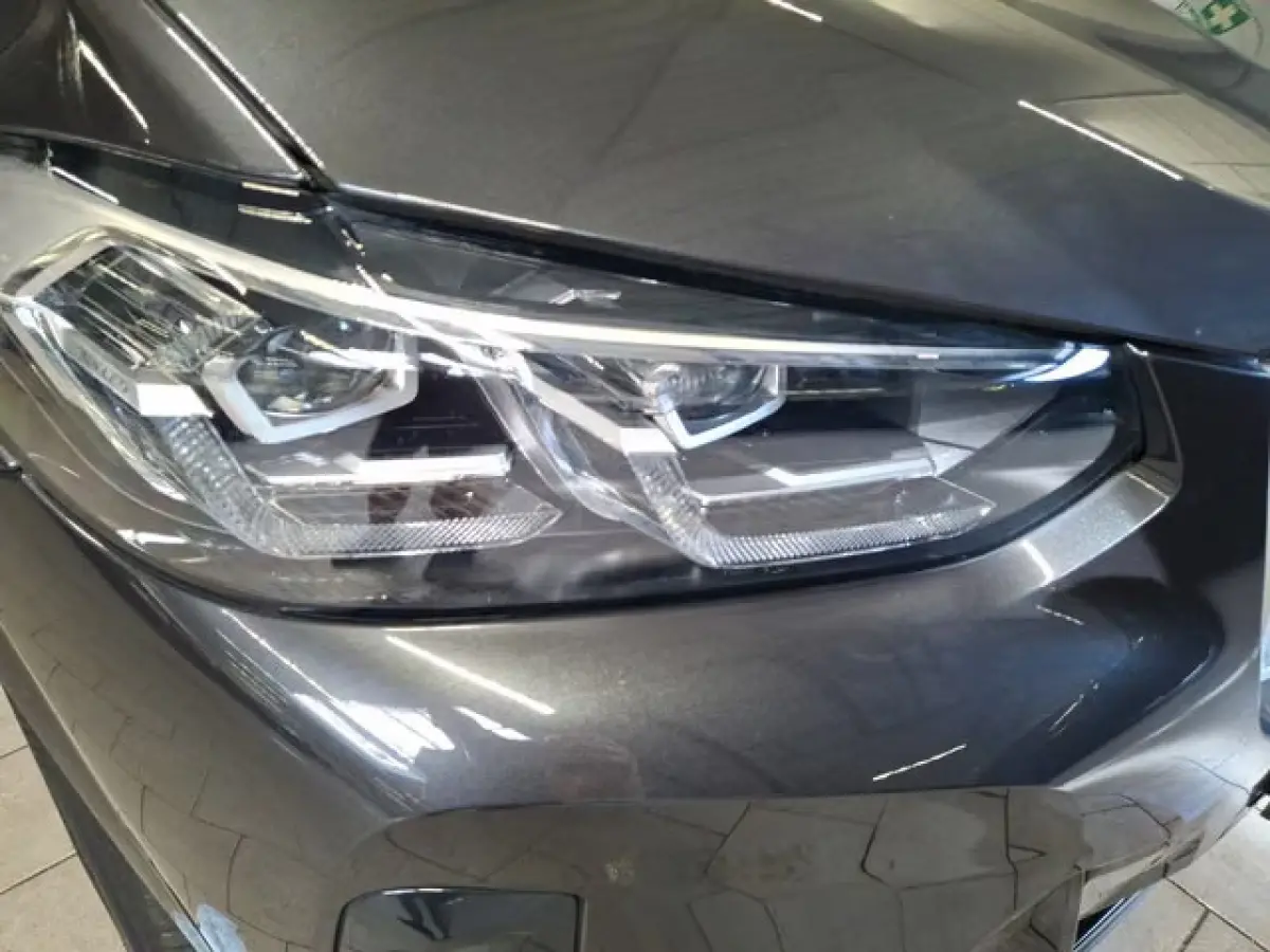 M-SPORT 80 kWh (210kW/286pk) ** LED, BRUIN LEDER, PANO, TREKH, 20-inch LMV ** 1e EIG - UNFALLFREI ** ** INFORMEER OOK NAAR ONZE AANTREKKELIJKE FINANCIAL-LEASE TARIEVEN **