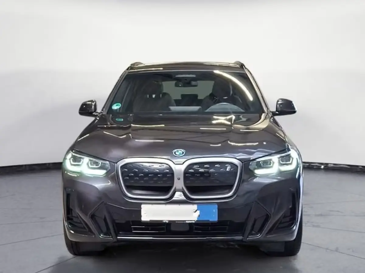 M-SPORT 80 kWh (210kW/286pk) ** LED, BRUIN LEDER, PANO, TREKH, 20-inch LMV ** 1e EIG - UNFALLFREI ** ** INFORMEER OOK NAAR ONZE AANTREKKELIJKE FINANCIAL-LEASE TARIEVEN **