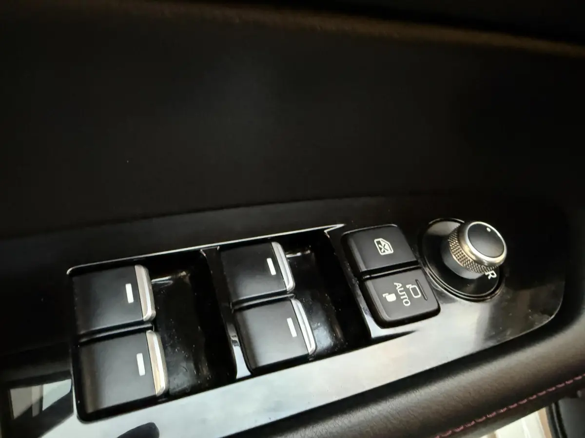 2.0 SkyActiv-G 165 Sportive TH/KEYLESS *ALL-IN PRIJS*