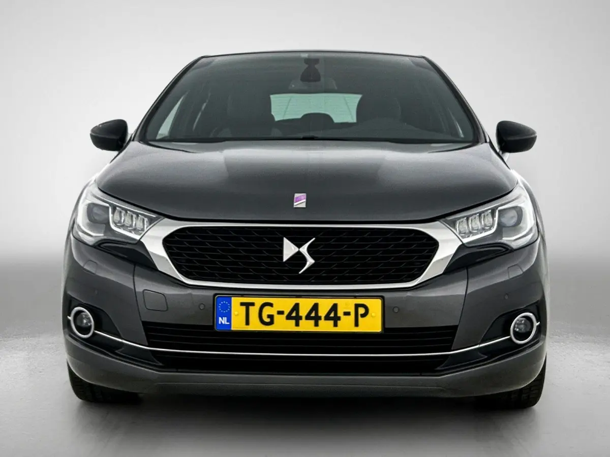 1.2 130pk Performance Line | Trekhaak | Navigatie | Apple Carplay/Android Auto | Camera | Climate Control | Cruise Control | 18"LMV |