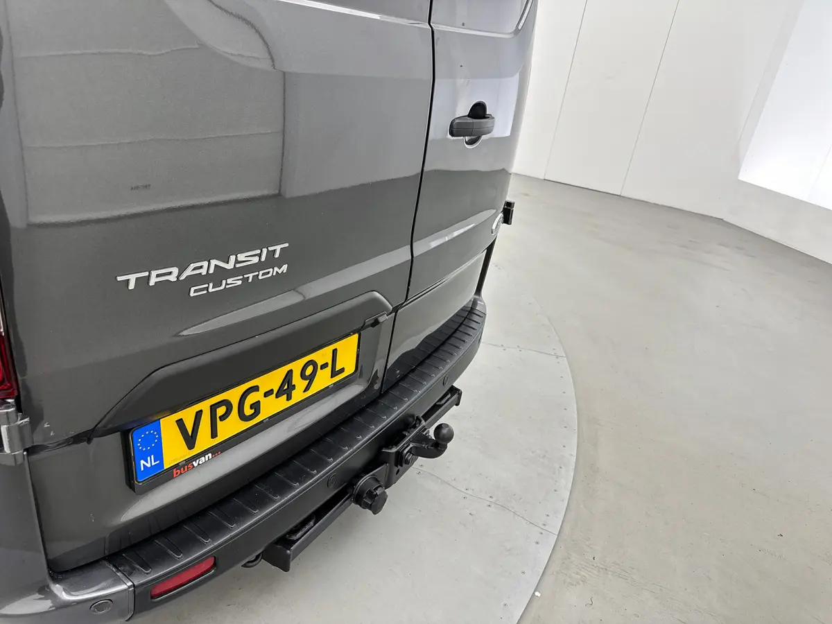 320 2.0 TDCI L2H1 130pk 2x schuifdeur Sync Magnetic grey Trekhaak Camera