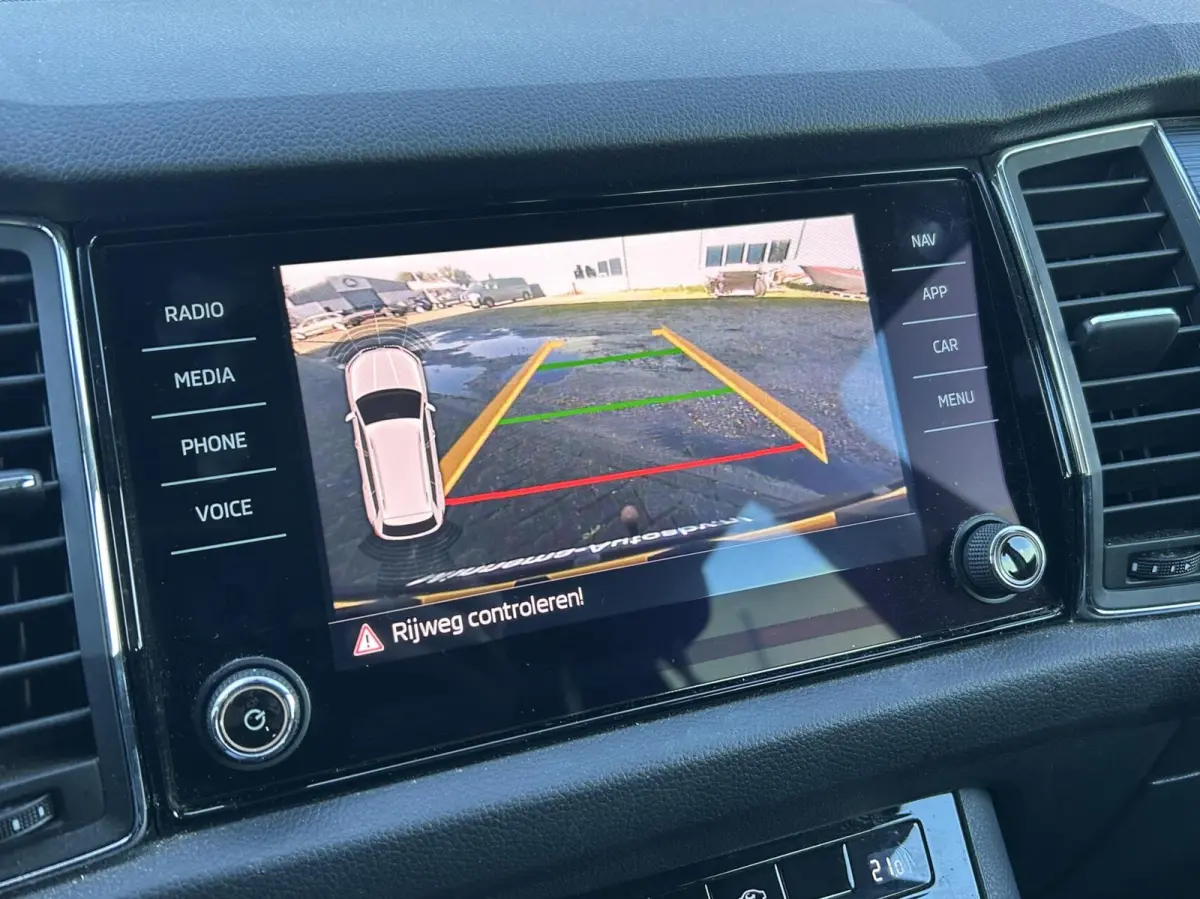 1.5 TSI DSG AUTOMAAT Style EXPORT/ HANDEL I NAVI + CAMERA I ORG.NL + NAP I TREKHAAK I APK 10-2027