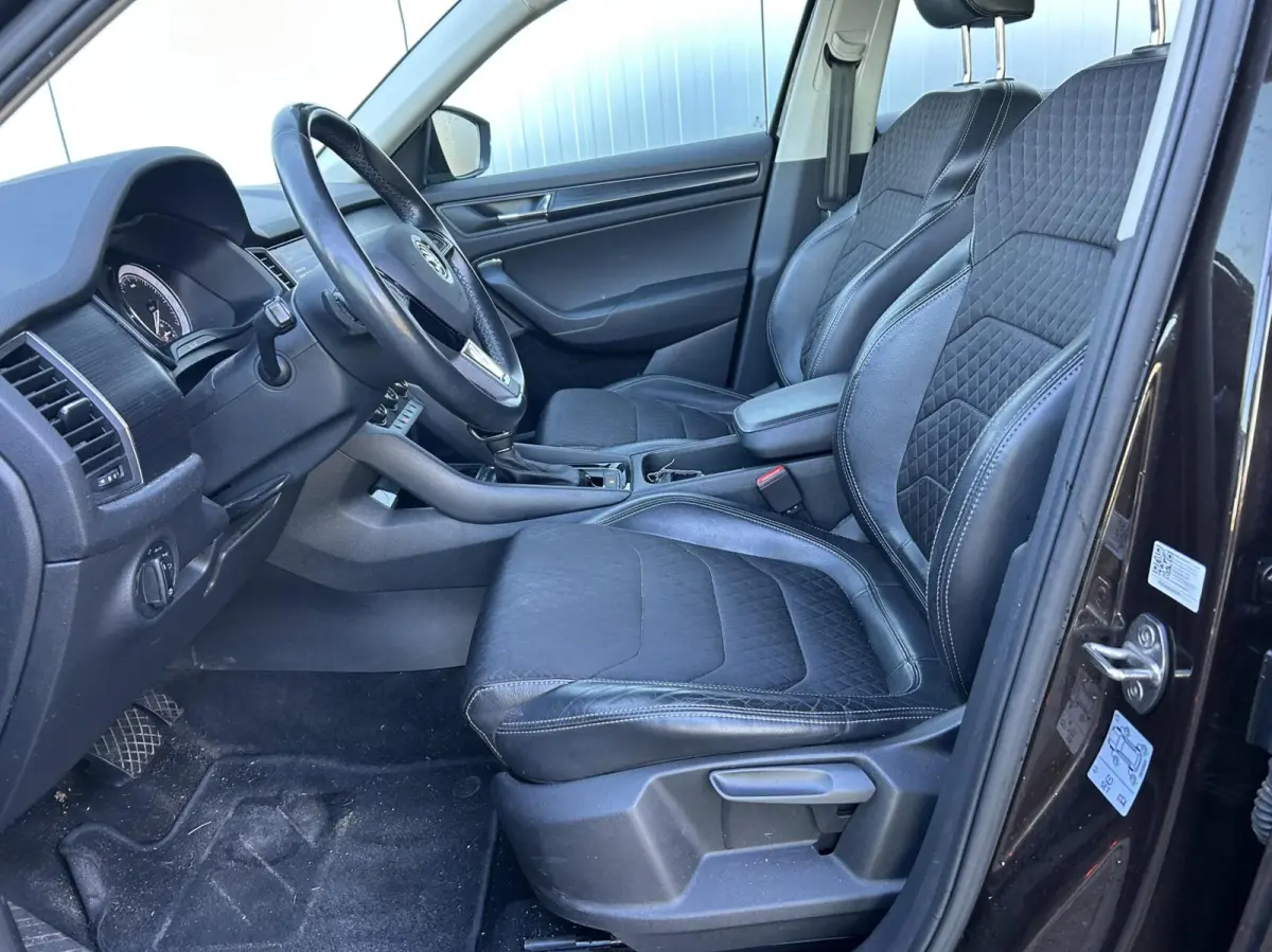 1.5 TSI DSG AUTOMAAT Style EXPORT/ HANDEL I NAVI + CAMERA I ORG.NL + NAP I TREKHAAK I APK 10-2027