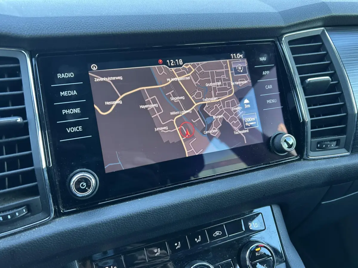 1.5 TSI DSG AUTOMAAT Style EXPORT/ HANDEL I NAVI + CAMERA I ORG.NL + NAP I TREKHAAK I APK 10-2027