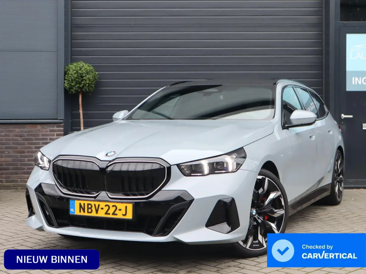 520i | Pano | 360 Camera | HUD | Trekhaak | Bowers & Wilkins