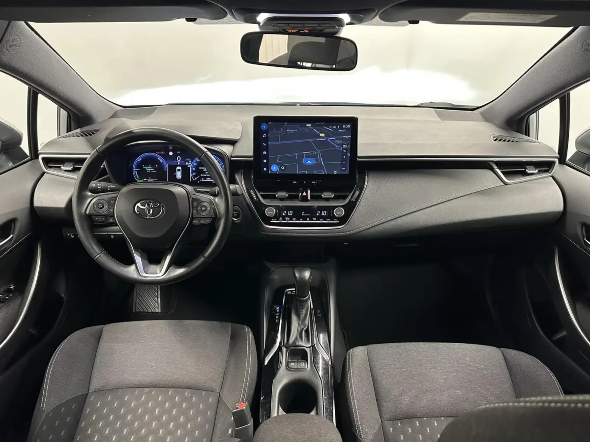 Hybrid 140 Active CAMERA CARPLAY NAVI ADAPTIEF CRUISE.