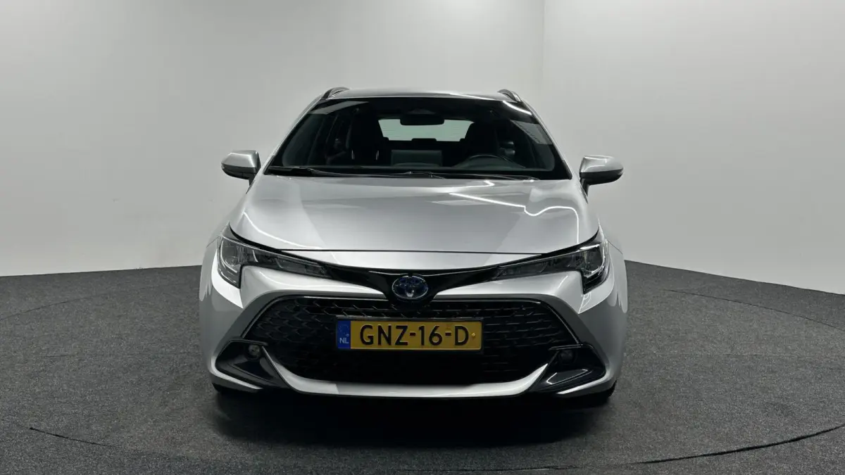 Hybrid 140 Active CAMERA CARPLAY NAVI ADAPTIEF CRUISE.