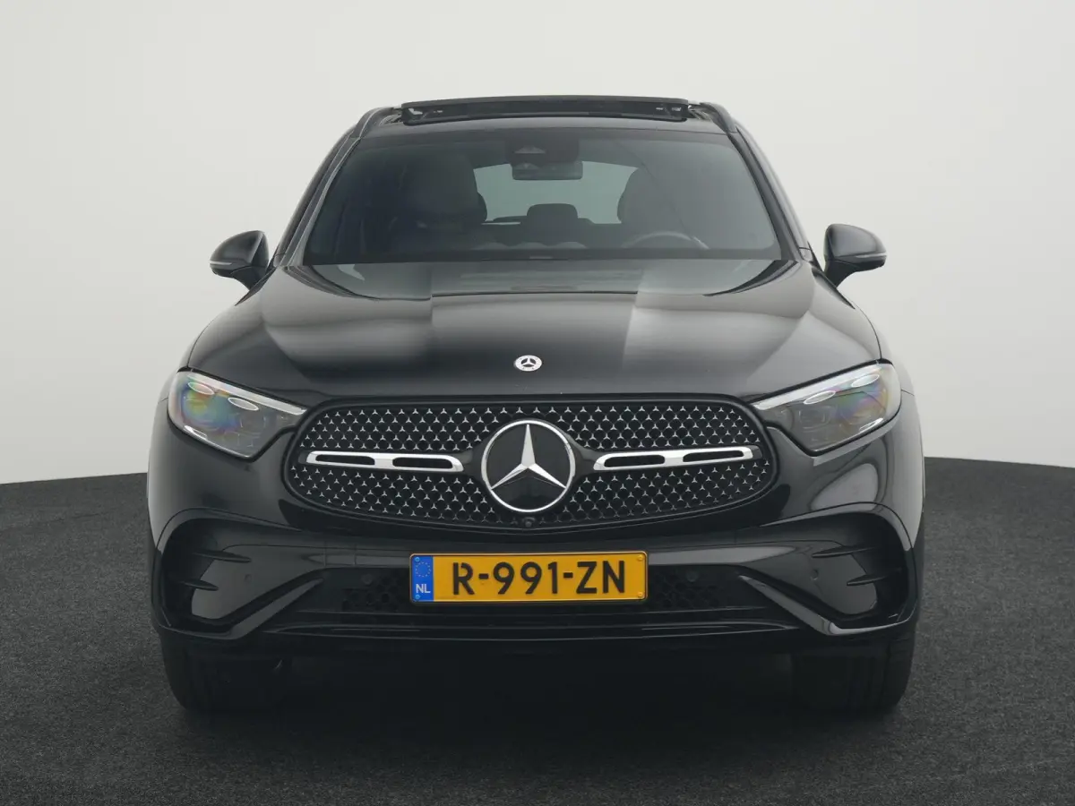 4MATIC AMG Line | LEDEREN BEKLEDING | MATRIX/LED VERLICHTING | STOELVERWARMING | 360 CAMERA | AMG-STYLING | 12 MAANDEN BOVAG GARANTIE |