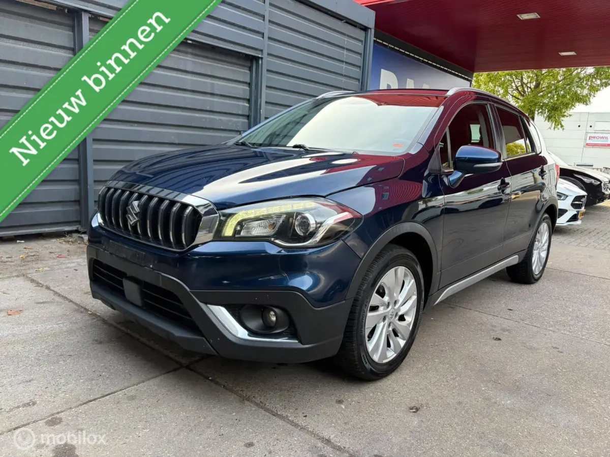 1.0 Boosterjet Trekhaak Navi Cruise LED