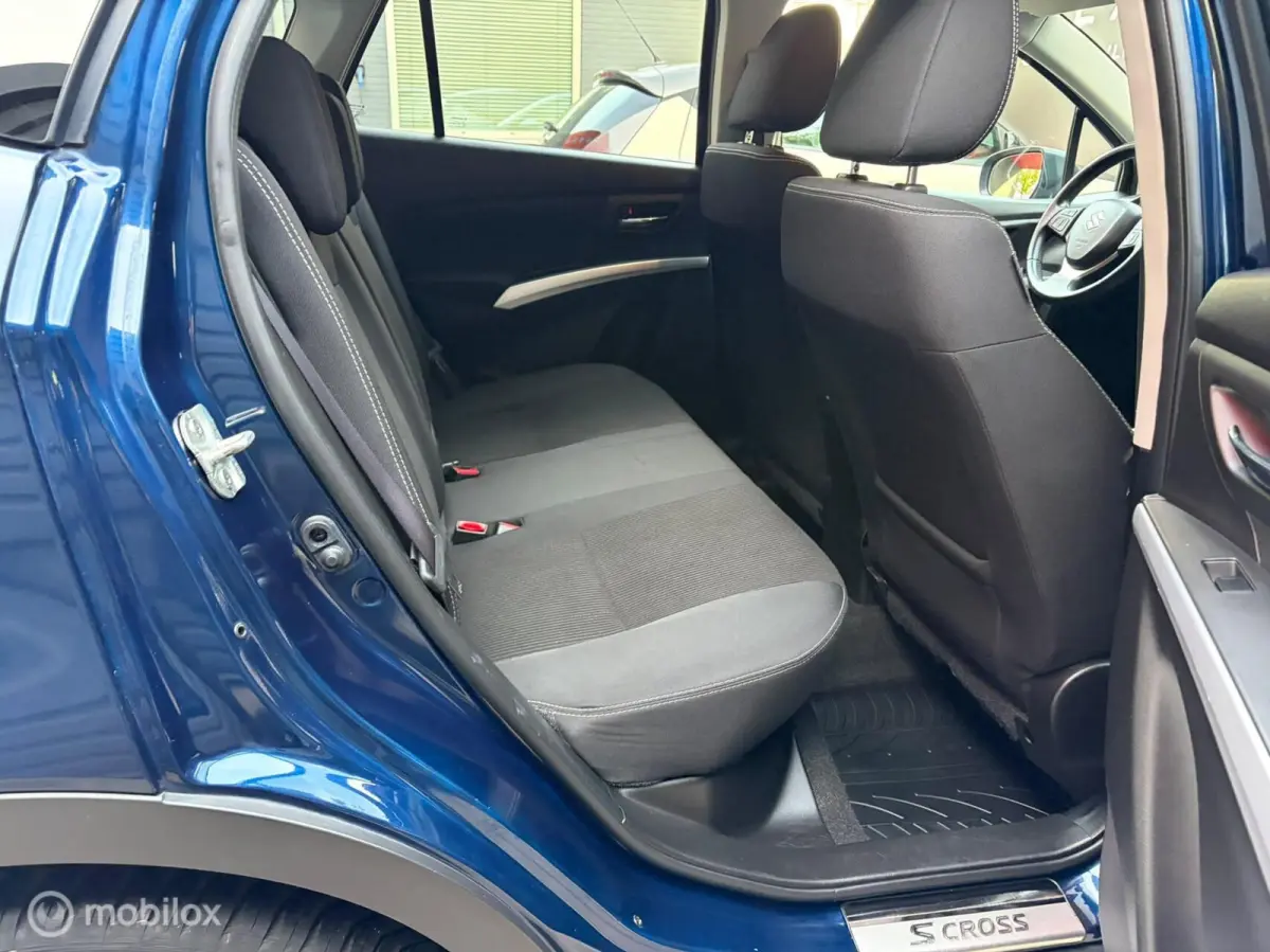 1.0 Boosterjet Trekhaak Navi Cruise LED