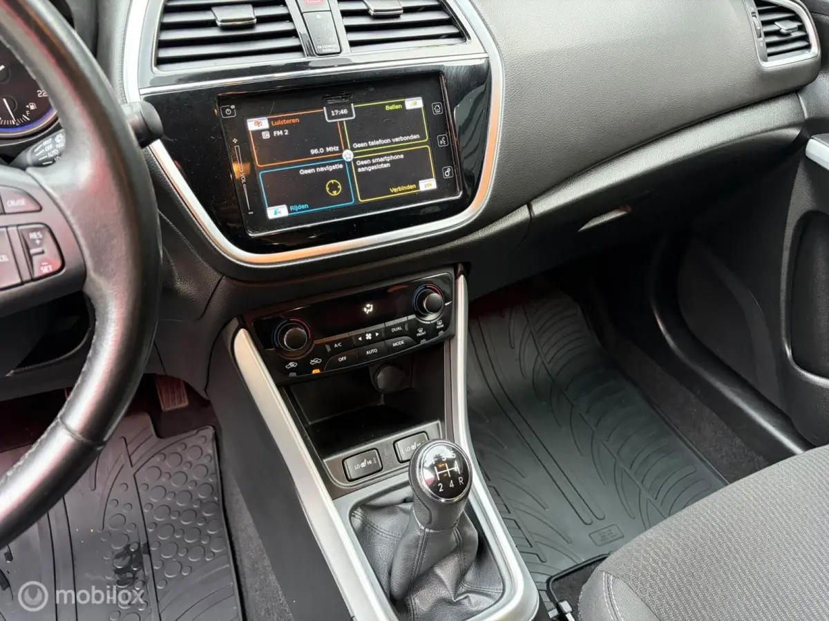 1.0 Boosterjet Trekhaak Navi Cruise LED