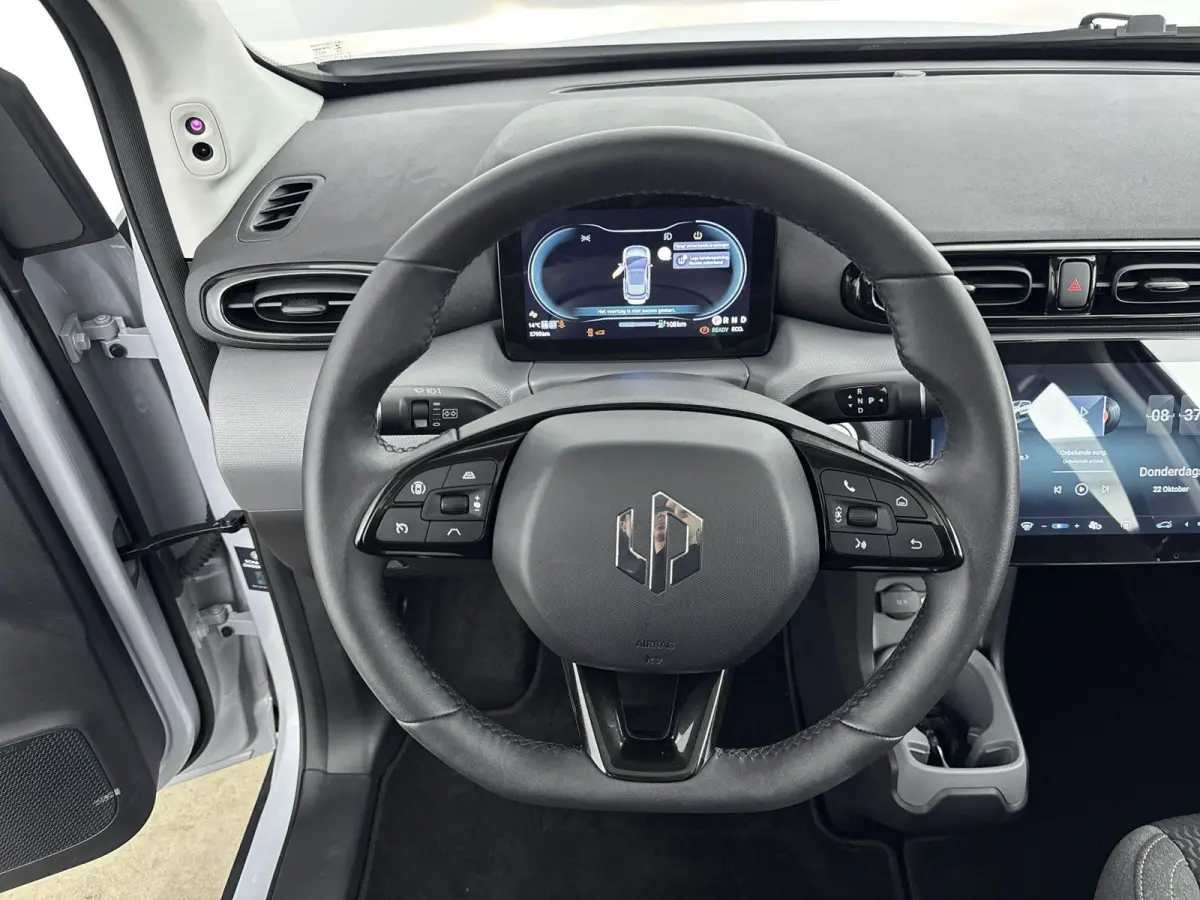 Design 37.3 kWh | Panoramadak | Navigatie | Parkeersensoren | Camera | Cruise Control